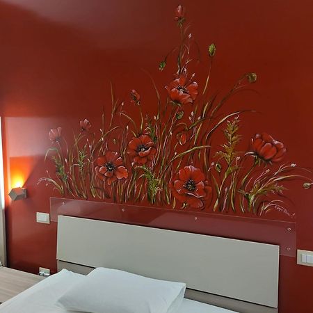 Van Gogh Apartments ปอมเปอี ภายนอก รูปภาพ